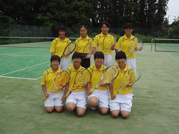 女子テニス部　中央地区大会！！