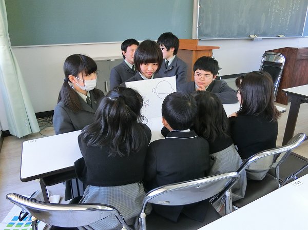 ３年生　紙芝居発表会