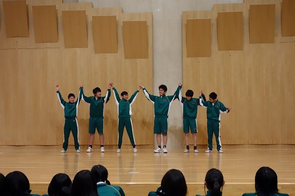 ２年生　ダンス発表会