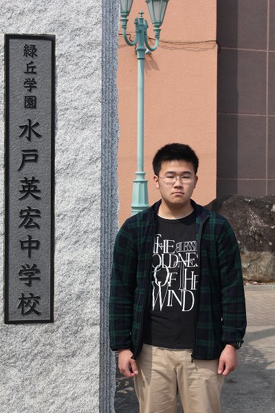 卒業生が遊びに来てくれました！！