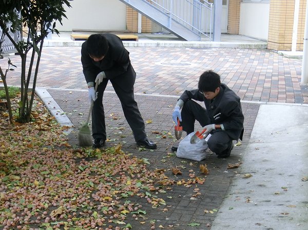 生徒会役員が早朝から大活躍！
